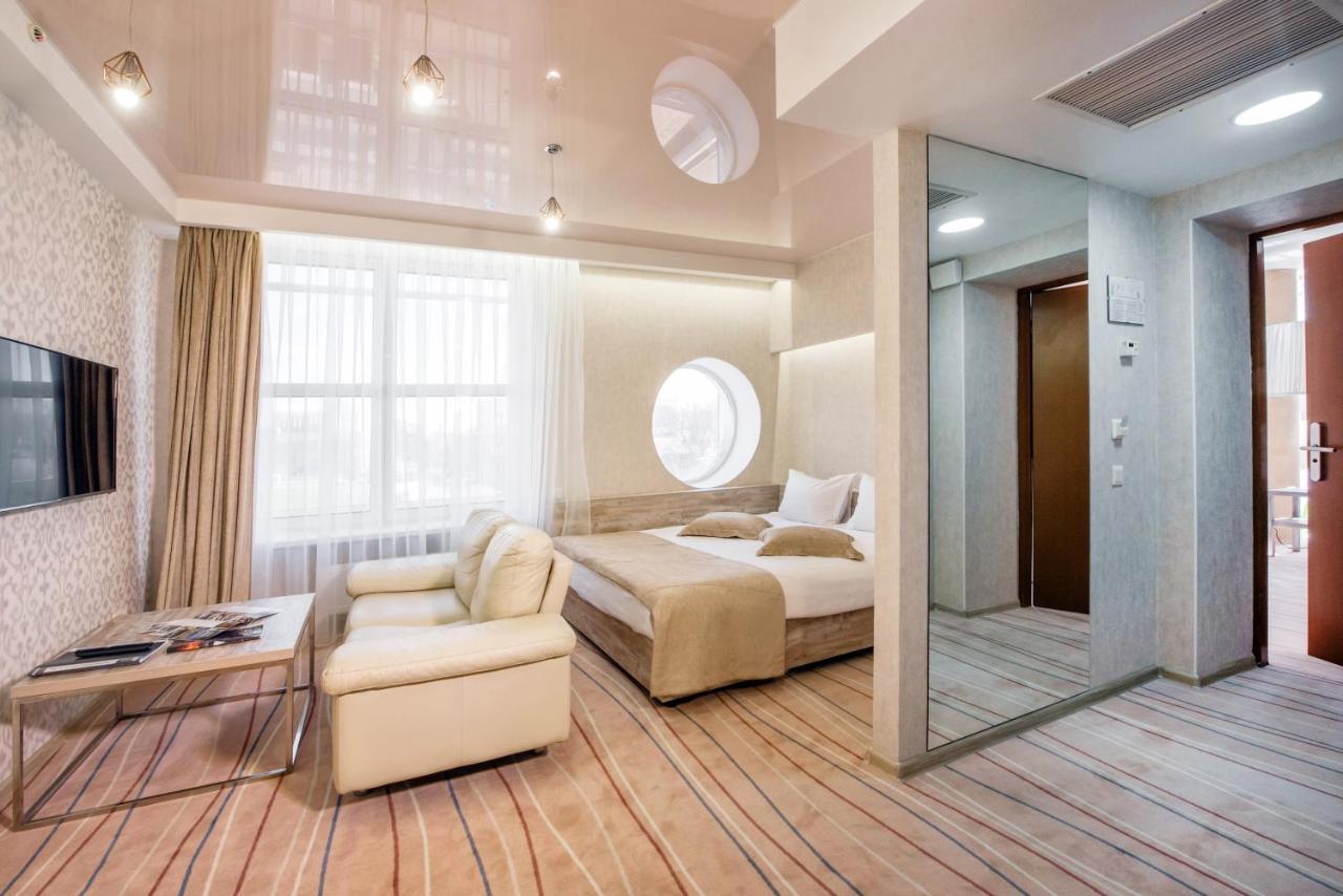 Hotel Palladium โอเดสซา ภายนอก รูปภาพ