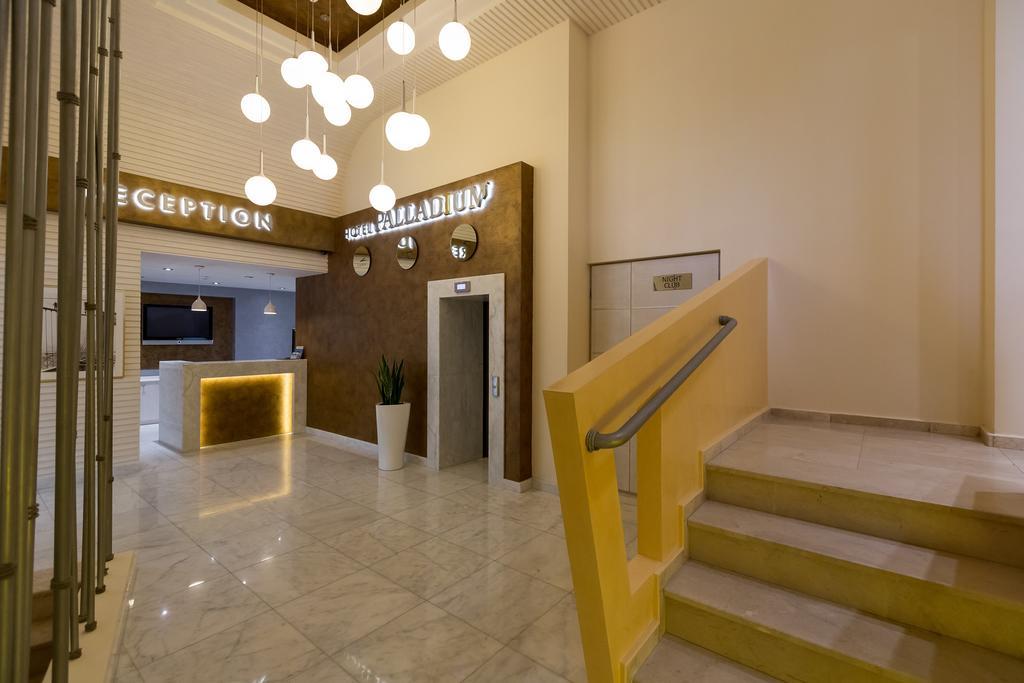 Hotel Palladium โอเดสซา ภายนอก รูปภาพ